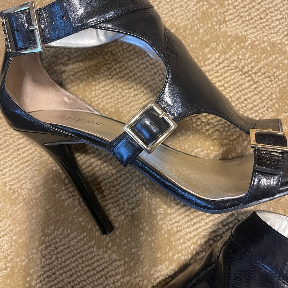 Black strappy Guess Sandal